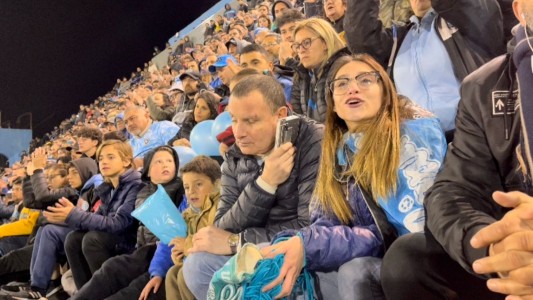 Viral: el hincha de Belgrano ciego que vivió con euforia el triunfo "pirata"