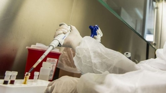 Aislan un sanatorio en Tucumán por un virus desconcido: murió un médico y hay 4 internados