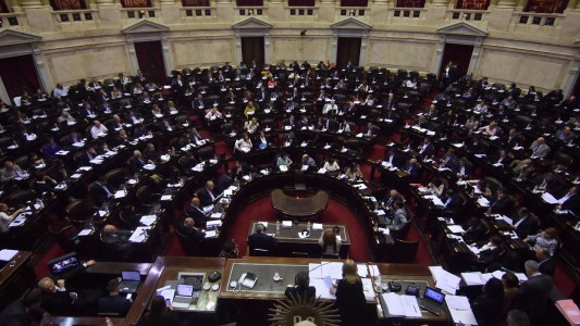 Aumento de 133% para Diputados: "Hubo una campaña nacional en contra de los docentes porque no podían cobrar más de 18%"