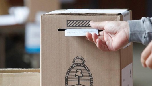 Elecciones: el Gobierno oficializó un aporte de 243 millones de pesos para los partidos políticos