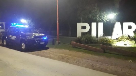 Detienen en Pilar a tres policías acusados de robar más de 300 mil pesos en un allanamiento