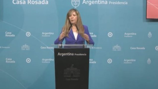 El Gobierno defendió el feriado decretado y consideró que "no se perdieron horas de clase"