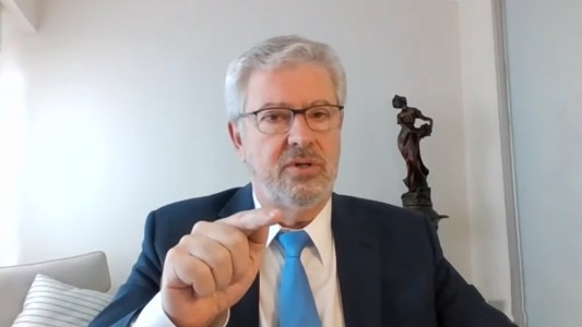 Causa Vialidad: en su alegato final, la defensa de Cristina Kirchner acusó a la fiscalía de "mala praxis"