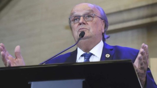 De Mendiguren: "Los trabajadores del neumático tienen muy buenos salarios"