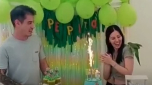 El cumpleaños del loro Pepín: "Es uno más de la familia"