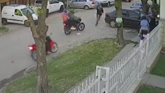 Motochorros en modo piraña causan terror en las calles de José C. Paz - #REC