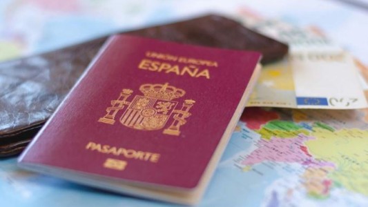 Aprobaron en España la "Ley de Nietos" que beneficiaría a miles de argentinos