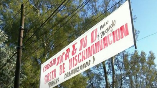 Intiman a un colegio de Pilar a retrotraer decisión de no inscribir a 8 alumnos con discapacidad