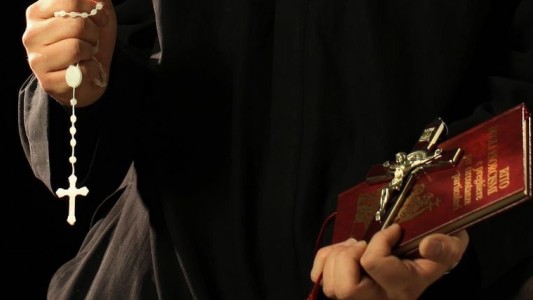 El Arzobispado de Salta nombró a dos sacerdotes para realizar exorcismos