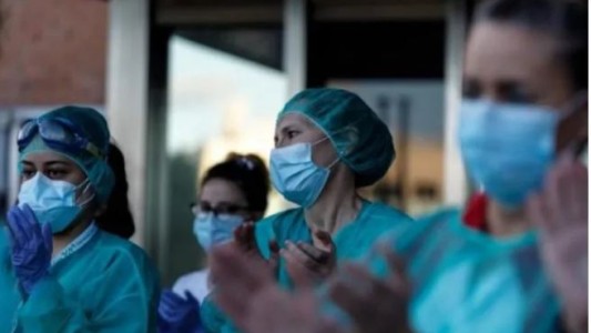 Enfermeros porteños paran por "reapertura de paritarias y equiparación salarial"