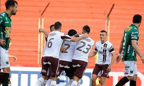 Lanús le ganó a Chicago y ya está en octavos