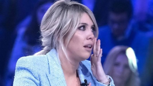 Wanda Nara rompió en llanto en una entrevista y volvió a apuntar contra la "China" Suárez