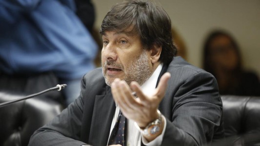 El Consejo de la Magistratura suspendió al camarista Freiler