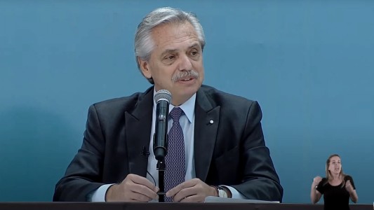 Alberto: "Seguiremos trabajando para que los docentes estén cada vez mejor pagos"