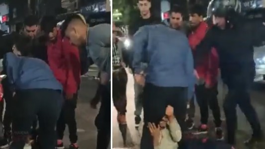 "Lo están matando": cruce entre vecinos tras atrapar y linchar a un ladrón