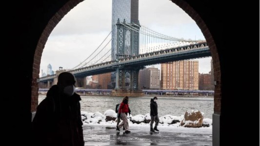 Declaran en emergencia al estado de Nueva York tras histórica nevada