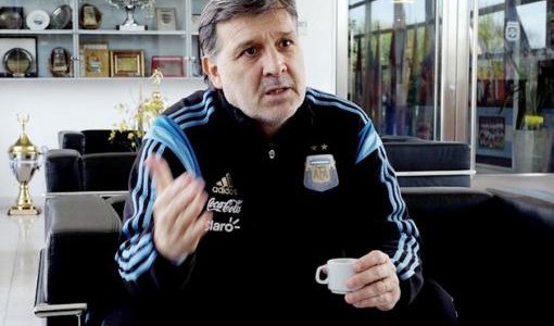 Martino: "No se puede producir un recambio cuando nadie hace méritos para salir"
