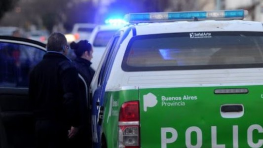 Un agente penitenciario salió en defensa de un hombre que era asaltado y mató a un ladrón