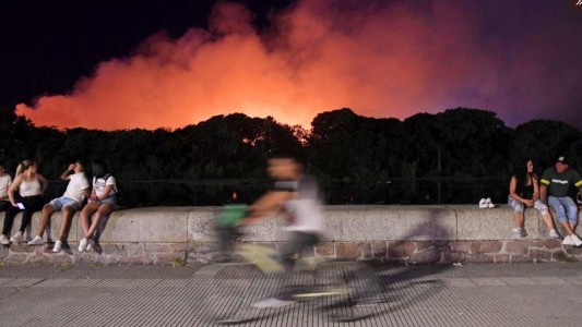 El incendio de la Reserva Ecológica de Costanera Sur estaría controlado