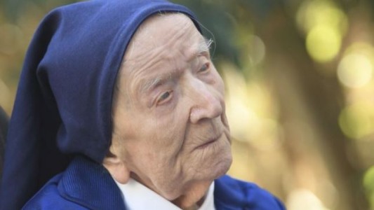 Francia: murió la Hermana André, la persona más longeva del mundo