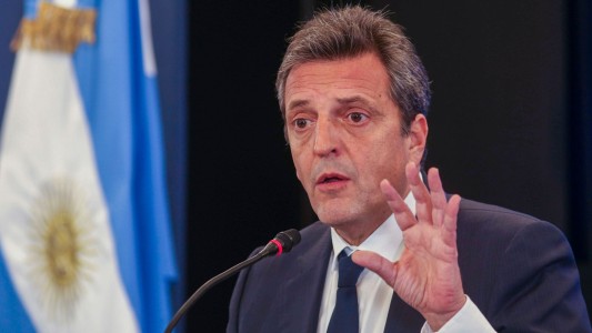 Massa ordenó investigar la compra de bonos de la deuda