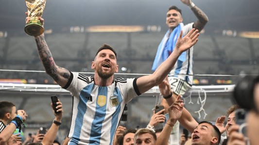 "Gloria y Honor": Exponen fotos de Qatar 2022 en una muestra gratuita en Mar del Plata