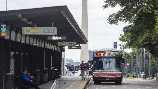 Avanza el traspaso de 32 líneas de colectivos de Nación a la Ciudad
