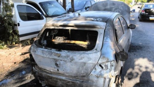 Ataque incendiario a una comisaría en Rosario