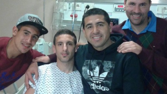 Riquelme visitó a Ezequiel Ham, el juvenil de Argentinos que fracturó Tevez
