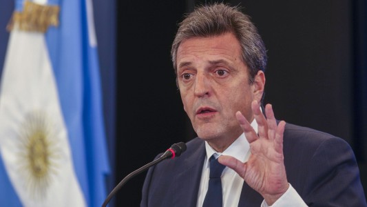 Los datos con los que el Ministerio de Economía destaca los 6 meses de Massa