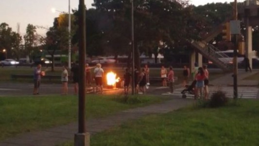 Villa Lugano: delincuentes aprovecharon los cortes de luz y le robaron a una médica y al chofer de una ambulancia del SAME