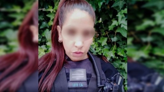 Otro ataque a una policía: entre cinco la golpearon para robarle el arma y el chaleco antibalas