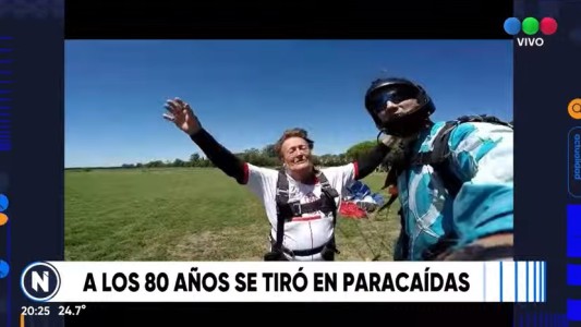 Abuela aventurera cumplió el sueño de tirarse con paracaídas