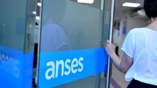 Requisitos para que personas con VIH o hepatitis accedan a cobrar una pensión