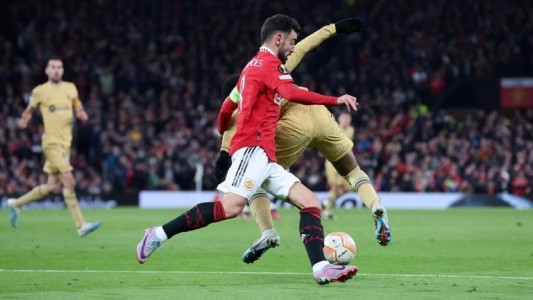 Manchester United venció a Barcelona y lo eliminó de la Europa League