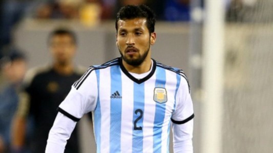 Garay fue desafectadode la Selección y Martino hará cinco cambios ante Paraguay