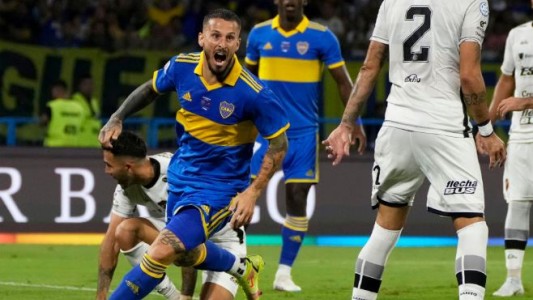 Boca goleó a Patronato con un hat-trick de Benedetto y se quedó con la Supercopa Argentina