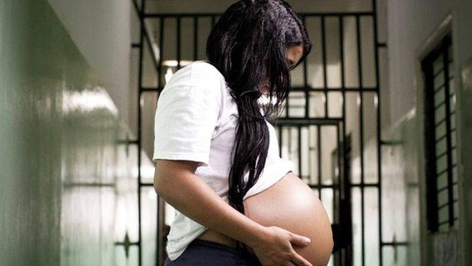 Desbaratan organización que captaba embarazadas para ingresar drogas a una cárcel de Córdoba