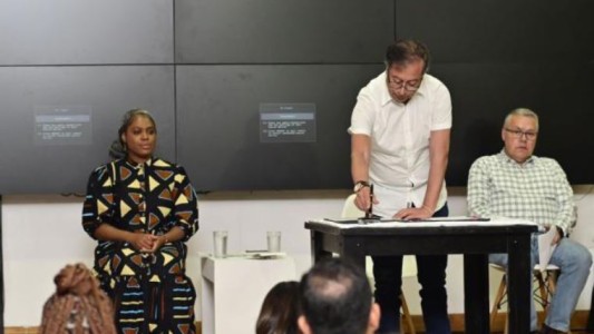 Colombia permite salidas a 5.000 reclusas cabeza de familias para cuidar a sus hijos