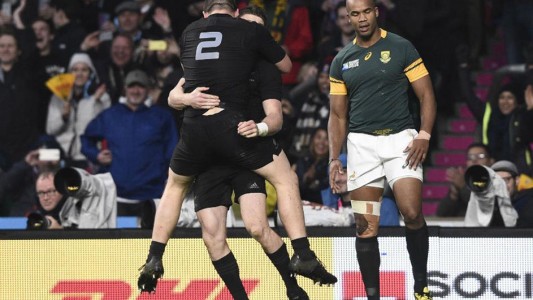 Los All Blacks le ganaron a Sudáfrica y son finalistas del Mundial de Rugby