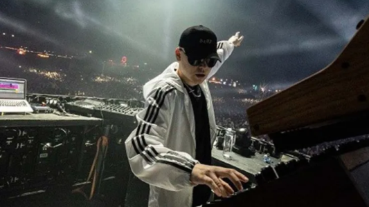 Bizarrap agotó entradas y sumó una nueva fecha