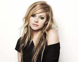Entre lágrimas, Avril Lavigne habló sobre la rara enfermedad que padece