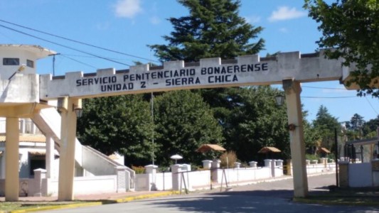 Cayó una banda que estafaba desde la cárcel de Sierra Chica: robaron cuatro millones de pesos con ventas falsas