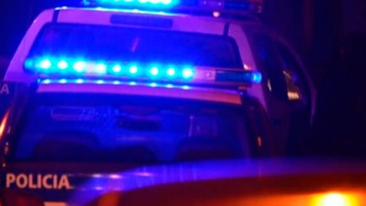 Detuvieron a un policía de Rosario por un presunto intento de asesinato de un joven