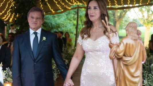 Se casaron María Eugenia Vidal y Quique Sacco