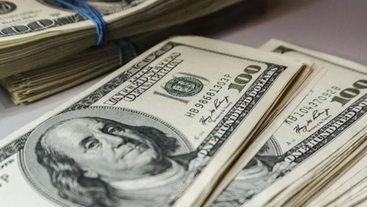 Se disparó el dólar blue y alcanzó un nuevo récord