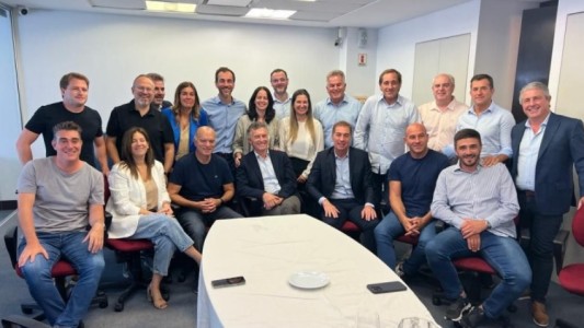 En busca de ser árbitro de la interna, Macri encabezó la mesa bonaerense del PRO