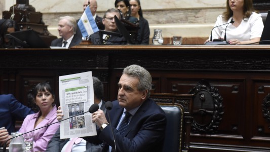 Rossi, en el Congreso: "En Argentina conviven cuatro crisis"