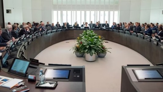 El Gobierno obtuvo US$ 5.400 millones: el FMI aprobó la cuarta revisión del acuerdo