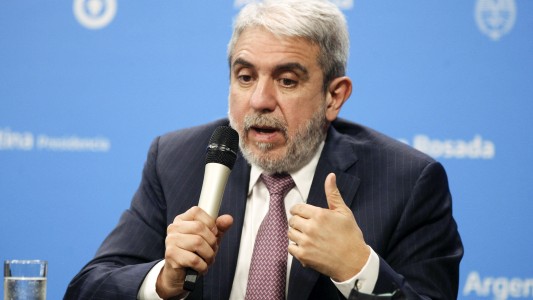 Cacheos a pasajeros en colectivos: "No estoy de acuerdo", dijo Aníbal Fernández